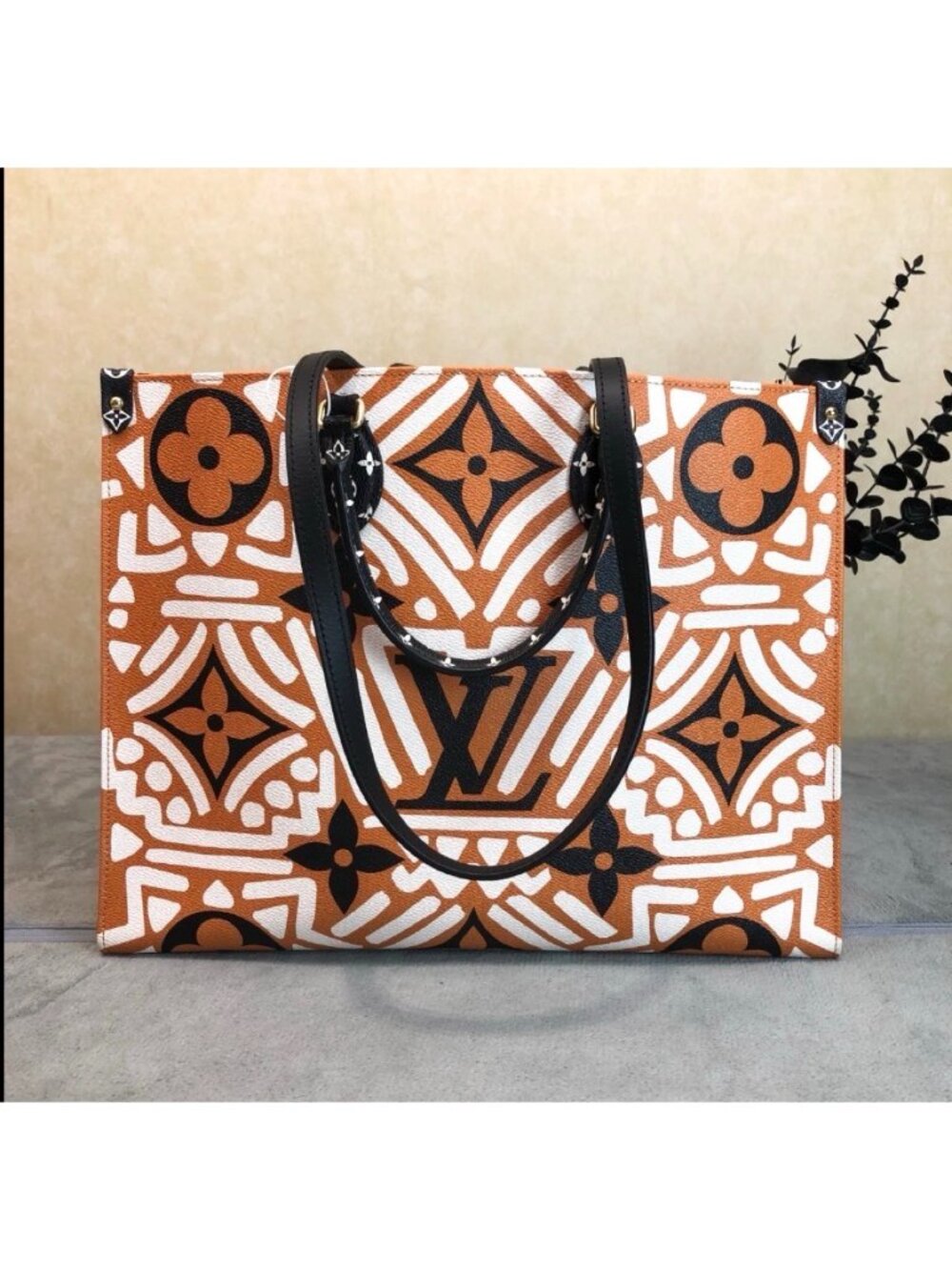 Louis Vuitton OnTheGo GM Crème Caramel Crafty Capsule